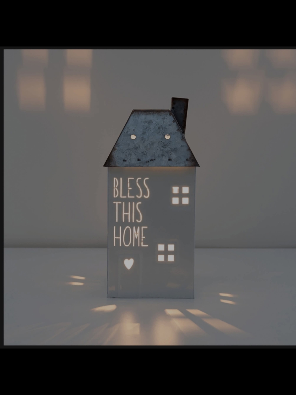 'Bless This Home' Scentsy Warmer